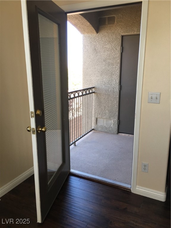 9050 West Warm Springs Road 2095 Property Photo 10