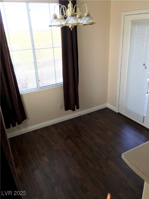 9050 West Warm Springs Road 2095 Property Photo 11