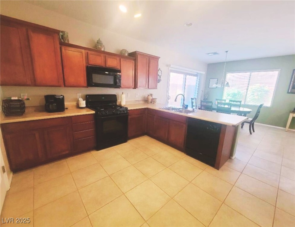 8957 Rufina Street Property Photo 11