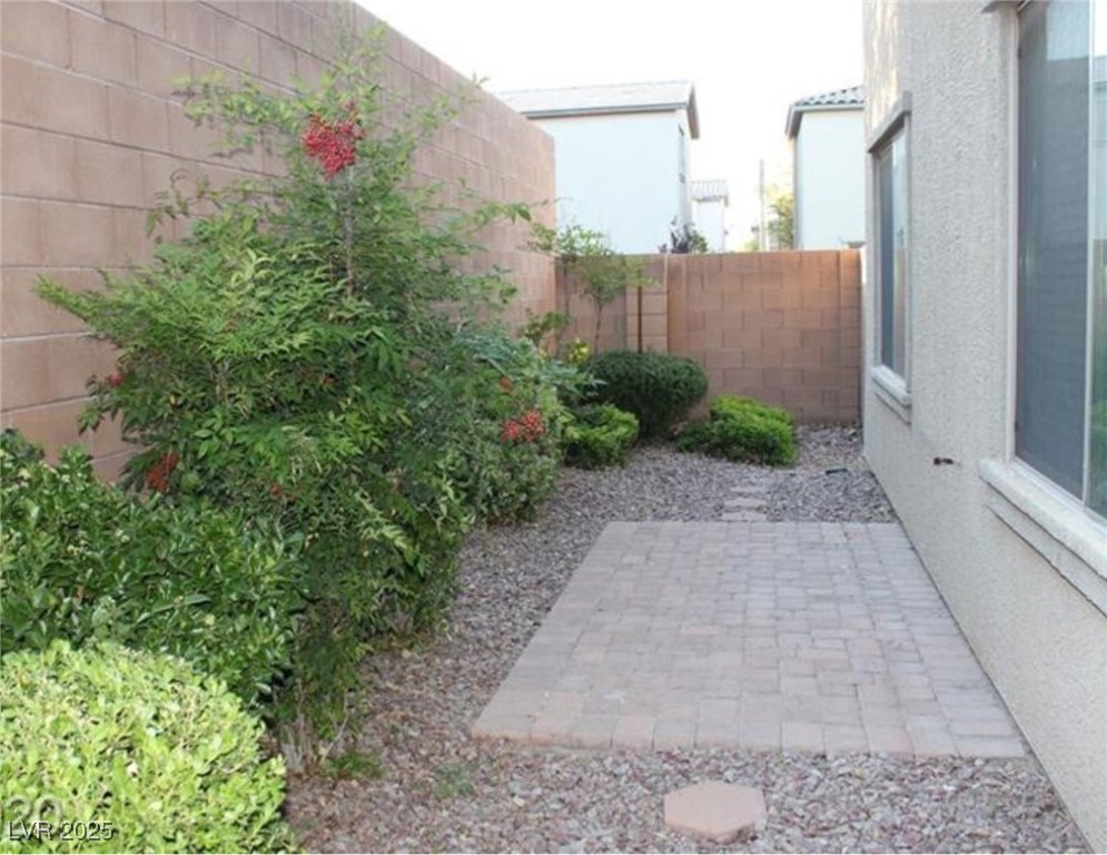 8957 Rufina Street Property Photo 24