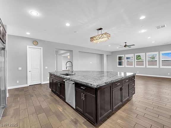 380 Baratheon Avenue Property Photo 7