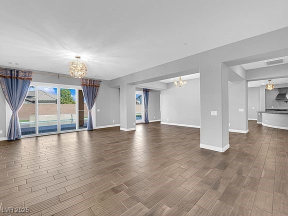 380 Baratheon Avenue Property Photo 16