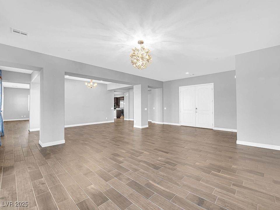 380 Baratheon Avenue Property Photo 17