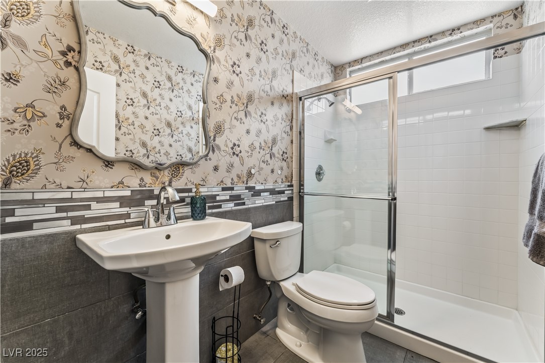 7837 Silver Plateau Avenue Property Photo 10