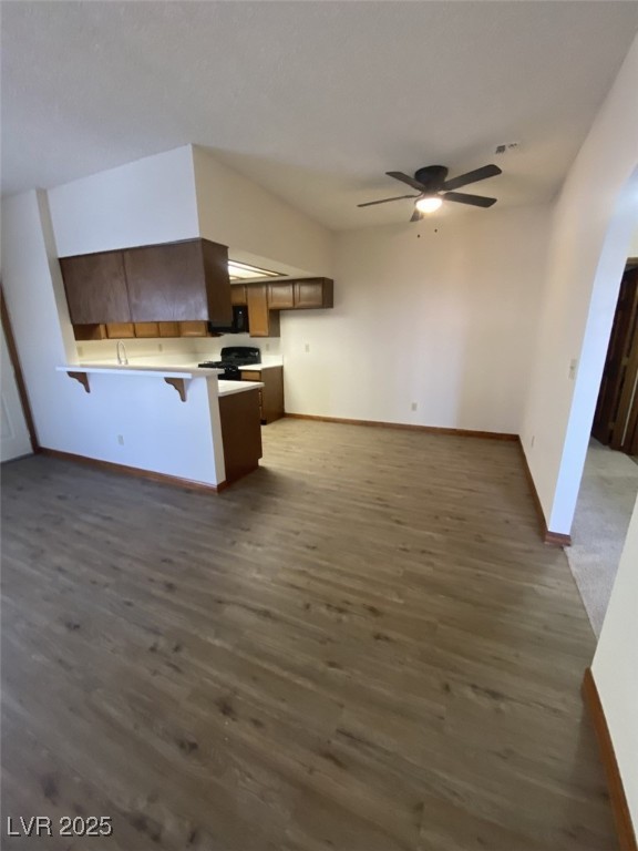 1402 Santa Margarita Street H Property Photo 6