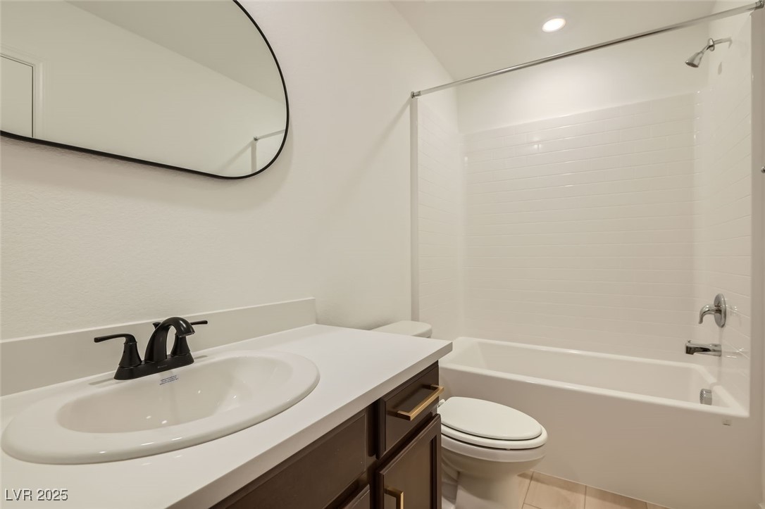 5606 Spring Trellis Street Property Photo 21