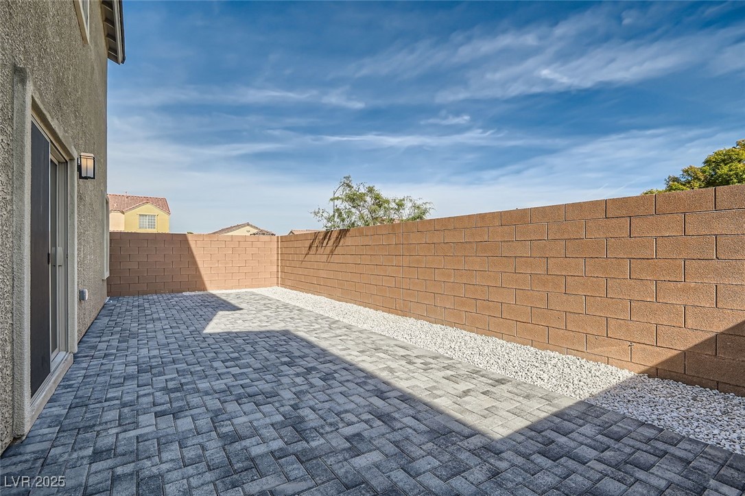 5606 Spring Trellis Street Property Photo 26