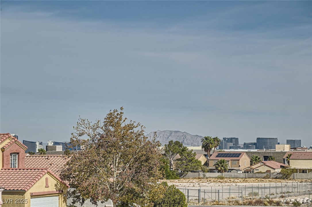 5606 Spring Trellis Street Property Photo 29