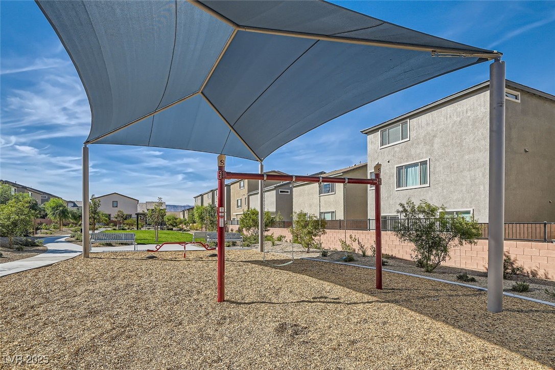 5606 Spring Trellis Street Property Photo 30