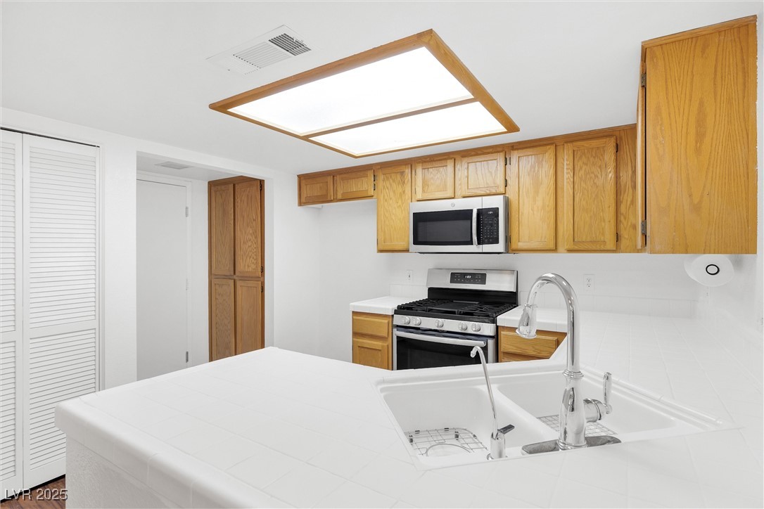 1216 Maserati Drive Property Photo 16