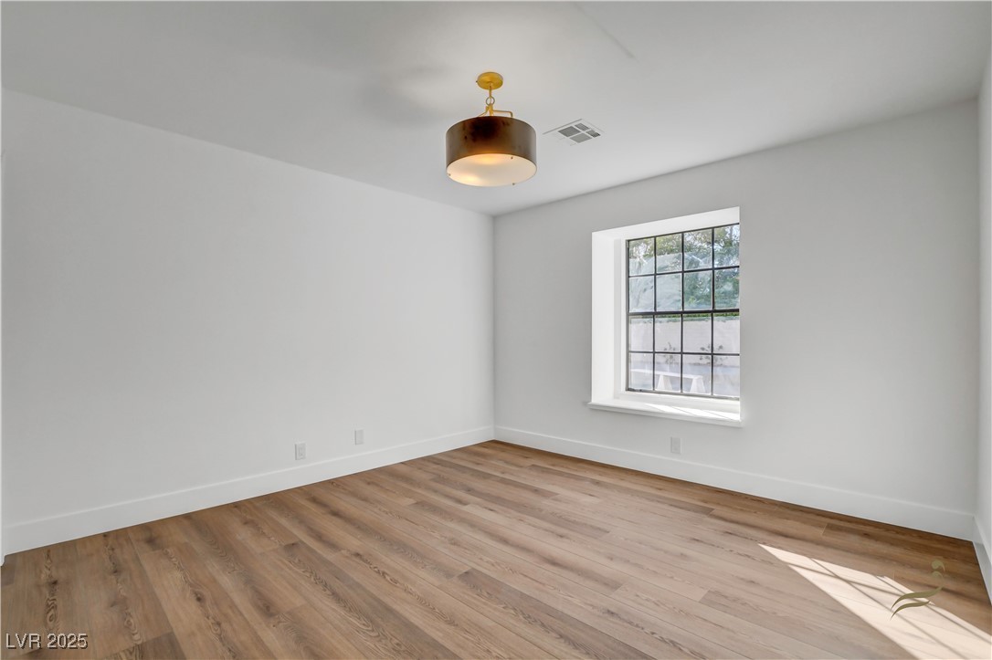 2501 Wimbledon Drive Property Photo 45