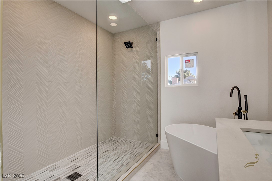 2501 Wimbledon Drive Property Photo 65