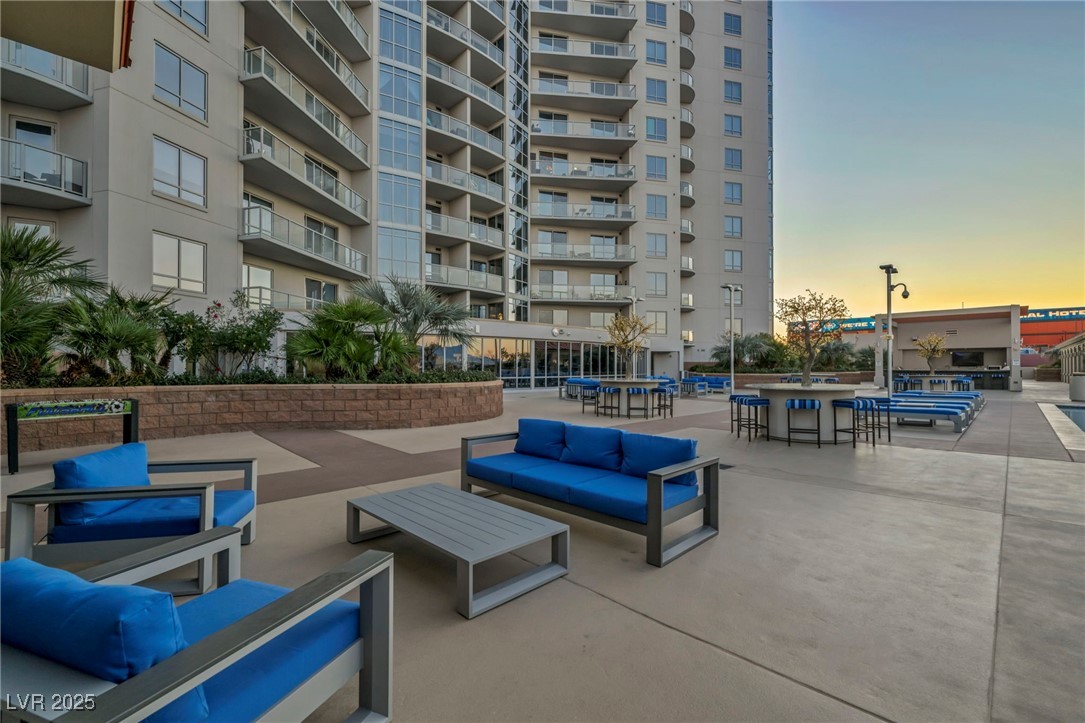 200 West Sahara Avenue 1711 Property Photo 6