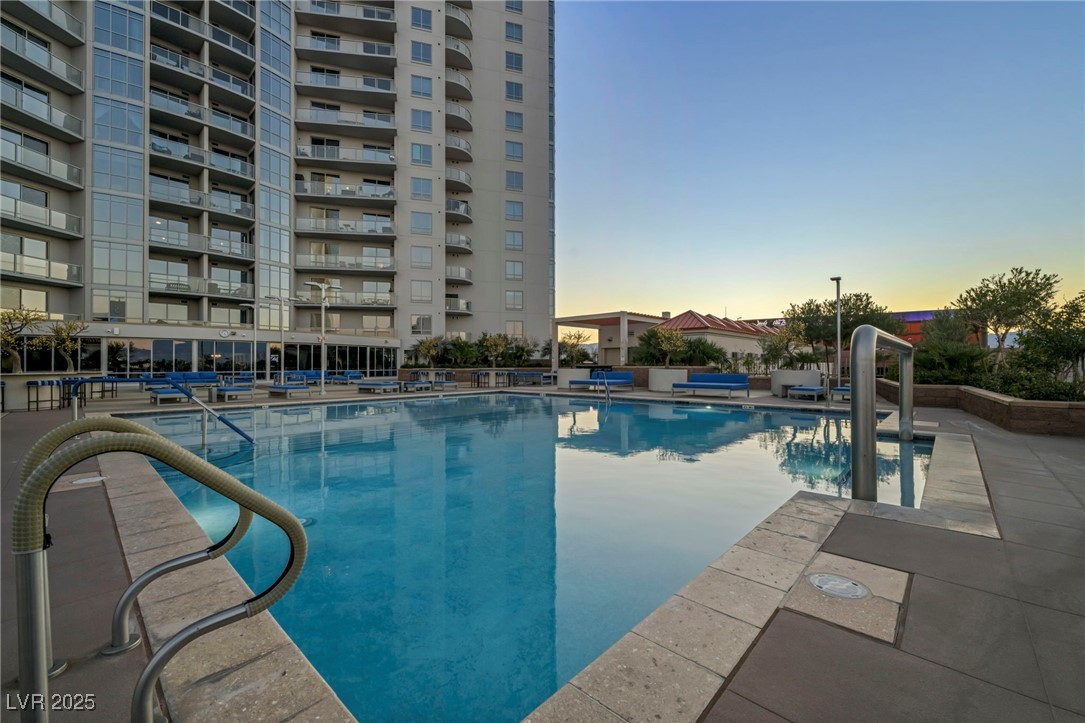 200 West Sahara Avenue 1711 Property Photo 7