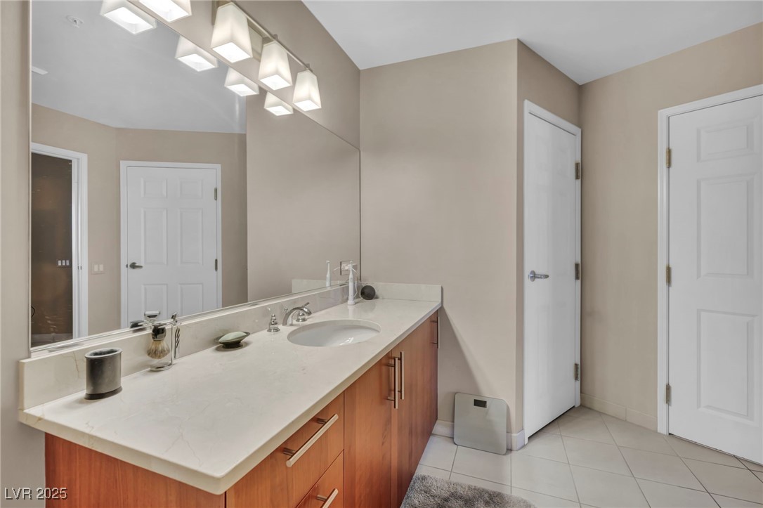 200 West Sahara Avenue 1711 Property Photo 21