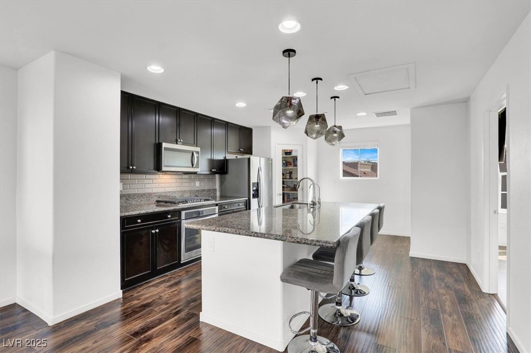 382 Gracious Way Property Photo 30