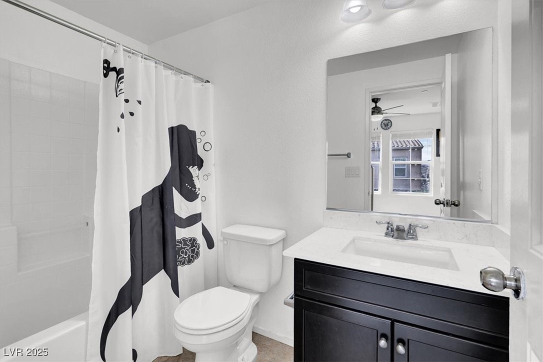 382 Gracious Way Property Photo 36