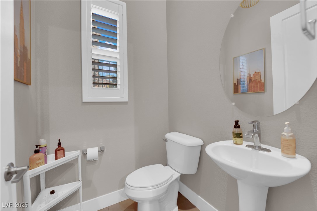 41 Via Verso Lago Property Photo 12