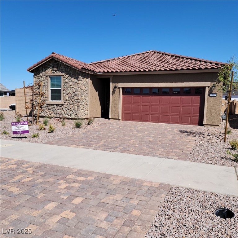 60 Cadence Crest Avenue Property Photo