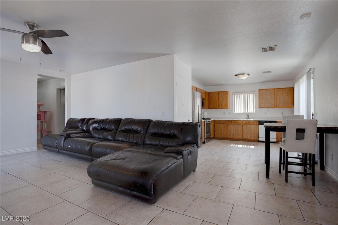 5541 Ramirez Street Property Photo 7