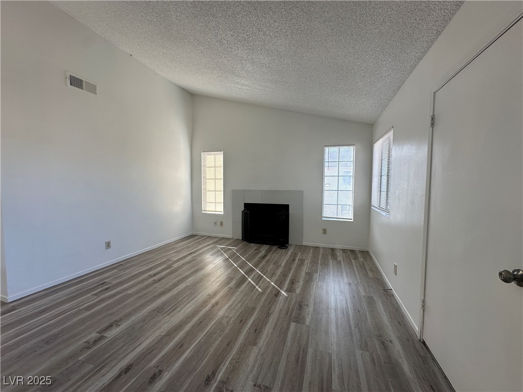 2687 Alicialynn Way D Property Photo 3