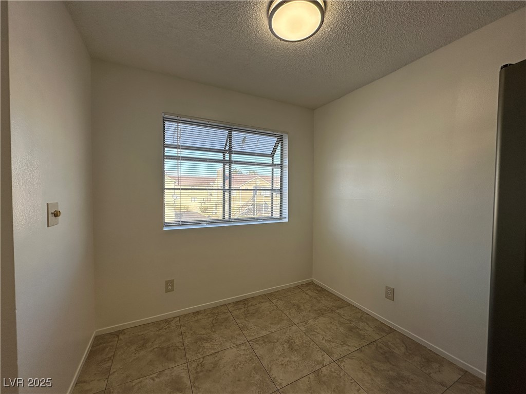 2687 Alicialynn Way D Property Photo 9