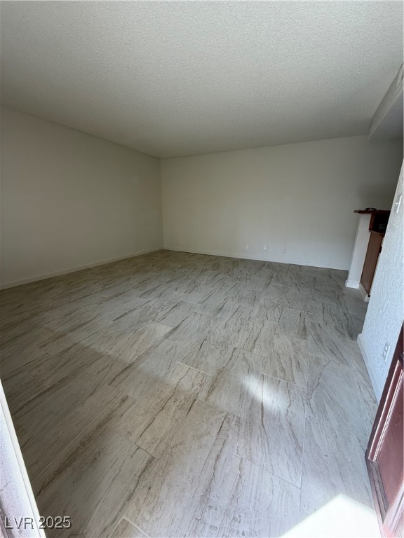 2080 Karen Avenue 15 Property Photo 6