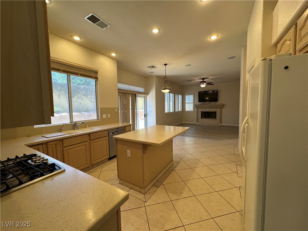 8905 Windsor Locks Avenue Property Photo 9