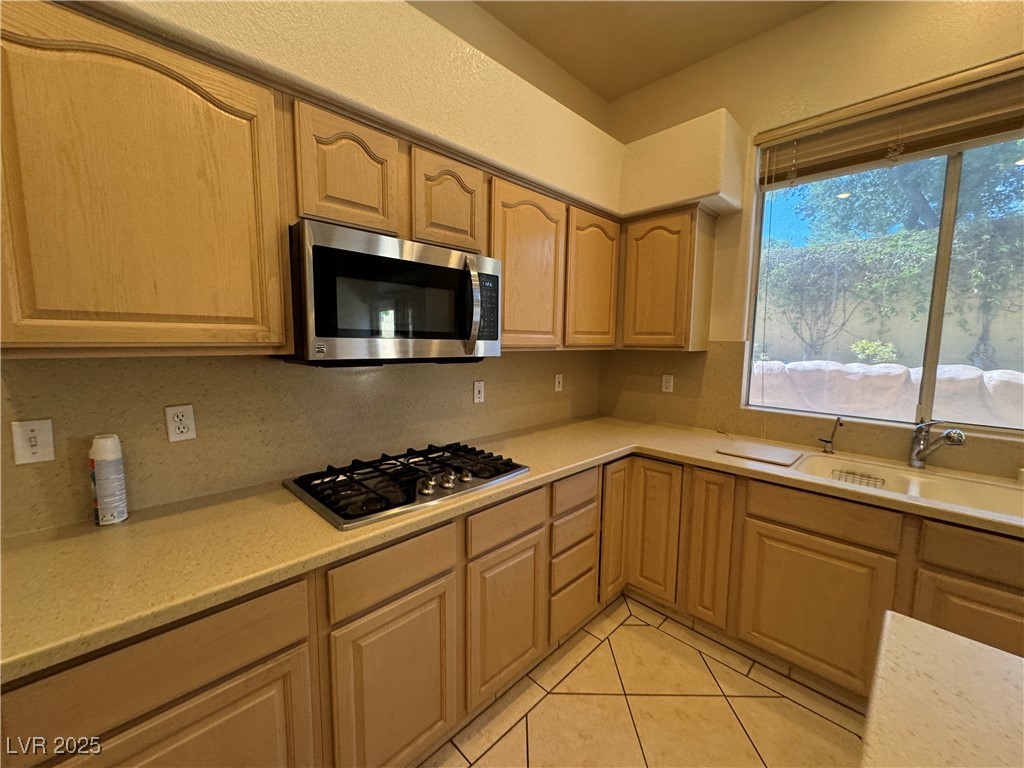 8905 Windsor Locks Avenue Property Photo 11