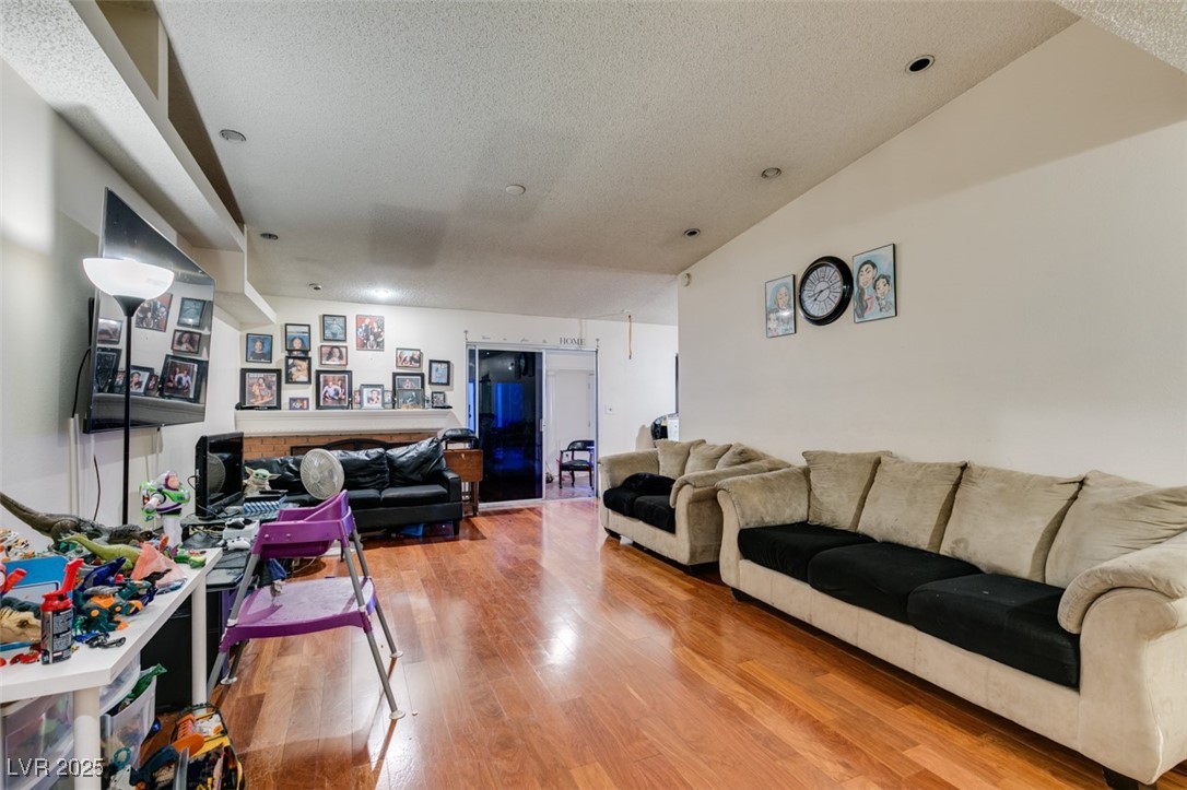 6202 La Palma Parkway Property Photo 7