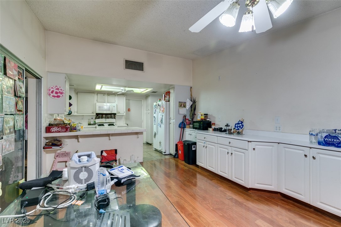 6202 La Palma Parkway Property Photo 19