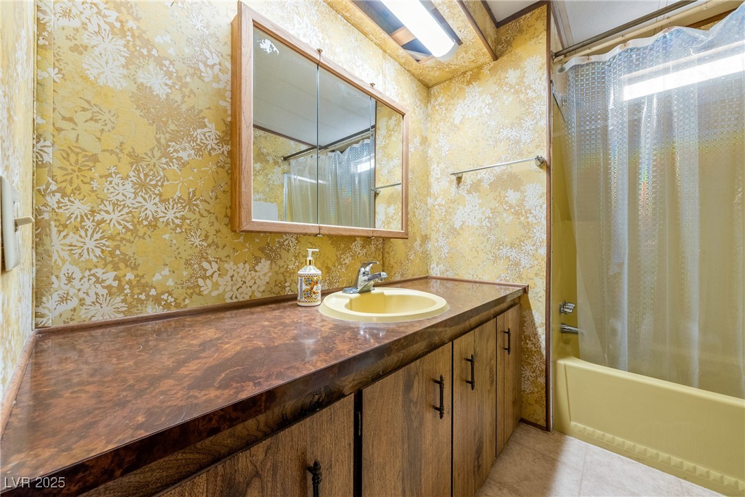 345 East Ormond Street Property Photo 11