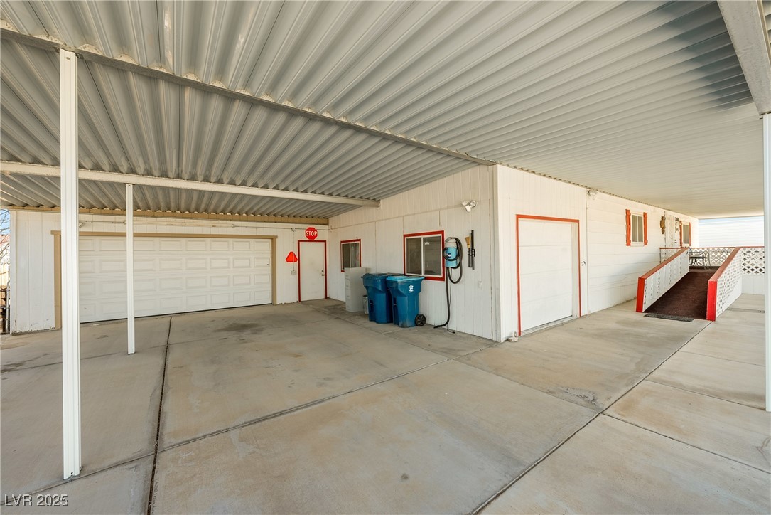345 East Ormond Street Property Photo 29