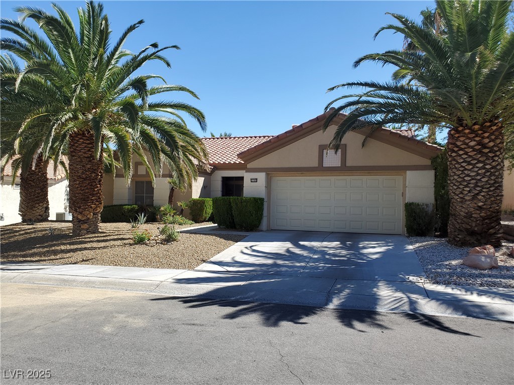 2700 Crown Ridge Drive Property Photo 1