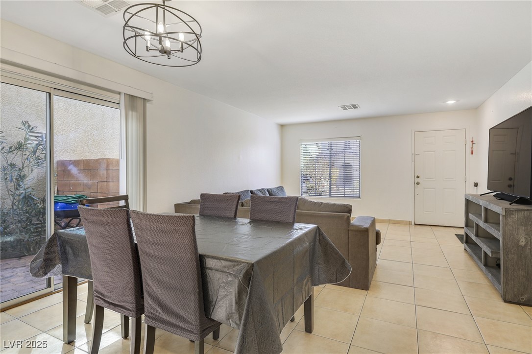 569 Brompton Street Property Photo 7