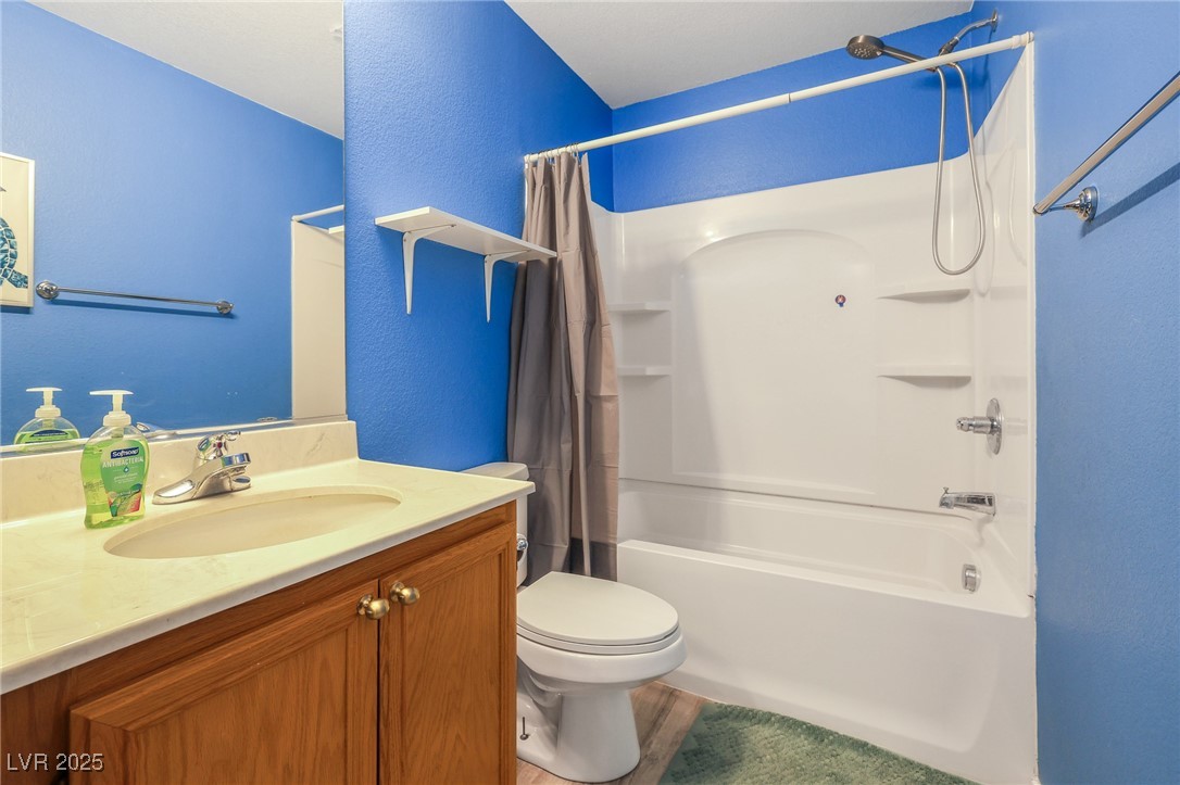 569 Brompton Street Property Photo 21