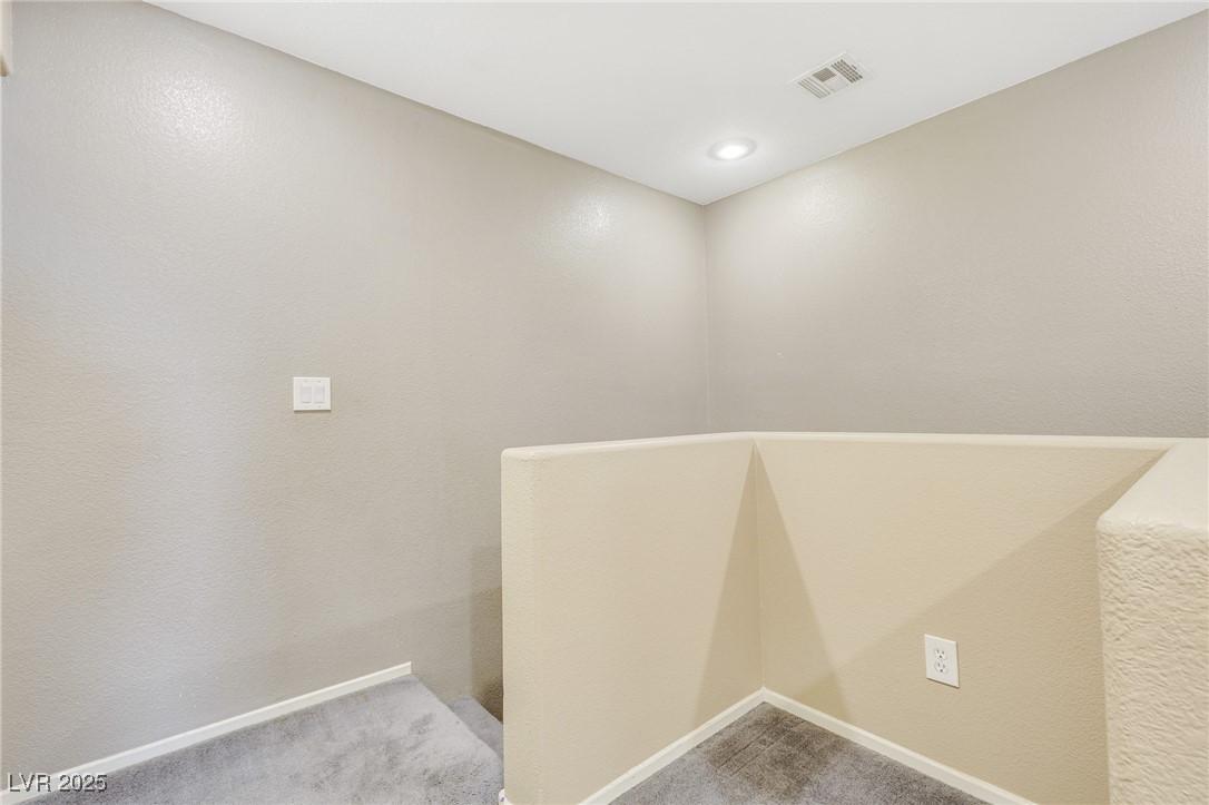 569 Brompton Street Property Photo 24