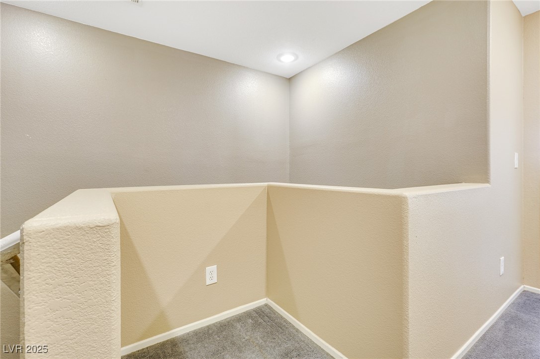569 Brompton Street Property Photo 29