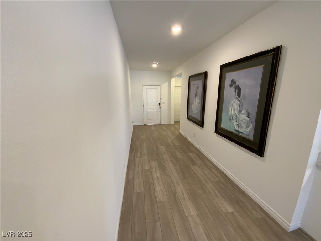 3706 Etendre Court Property Photo 16