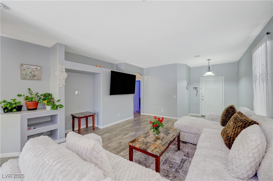 1421 Hometown Avenue Property Photo 10