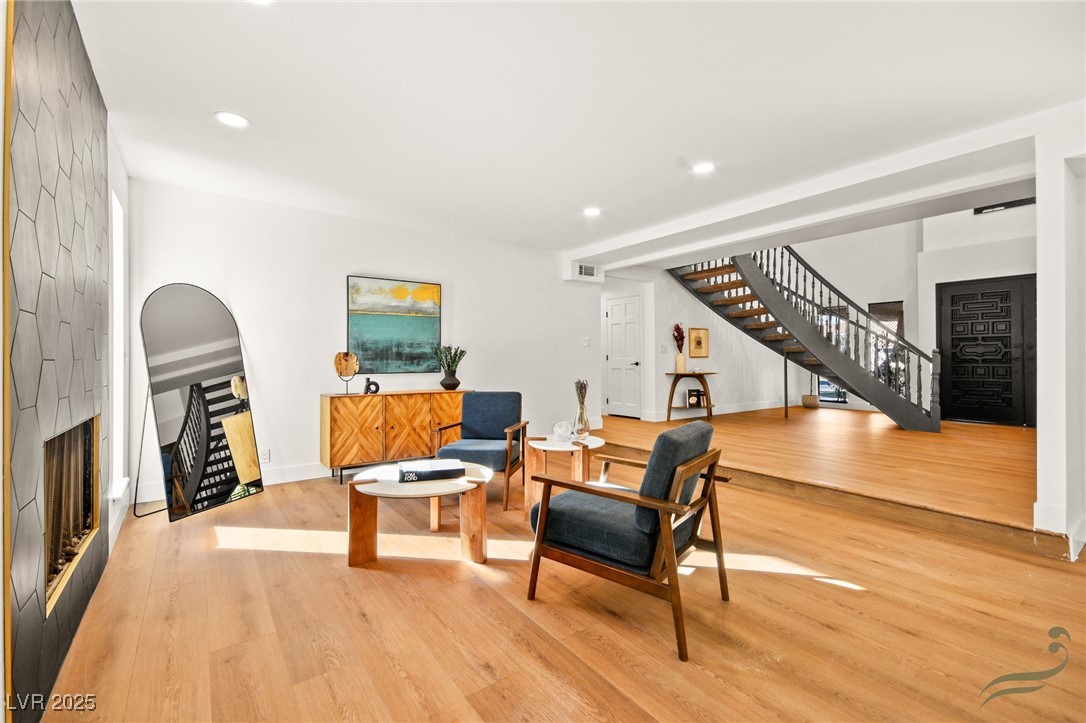 2501 Wimbledon Drive Property Photo 17