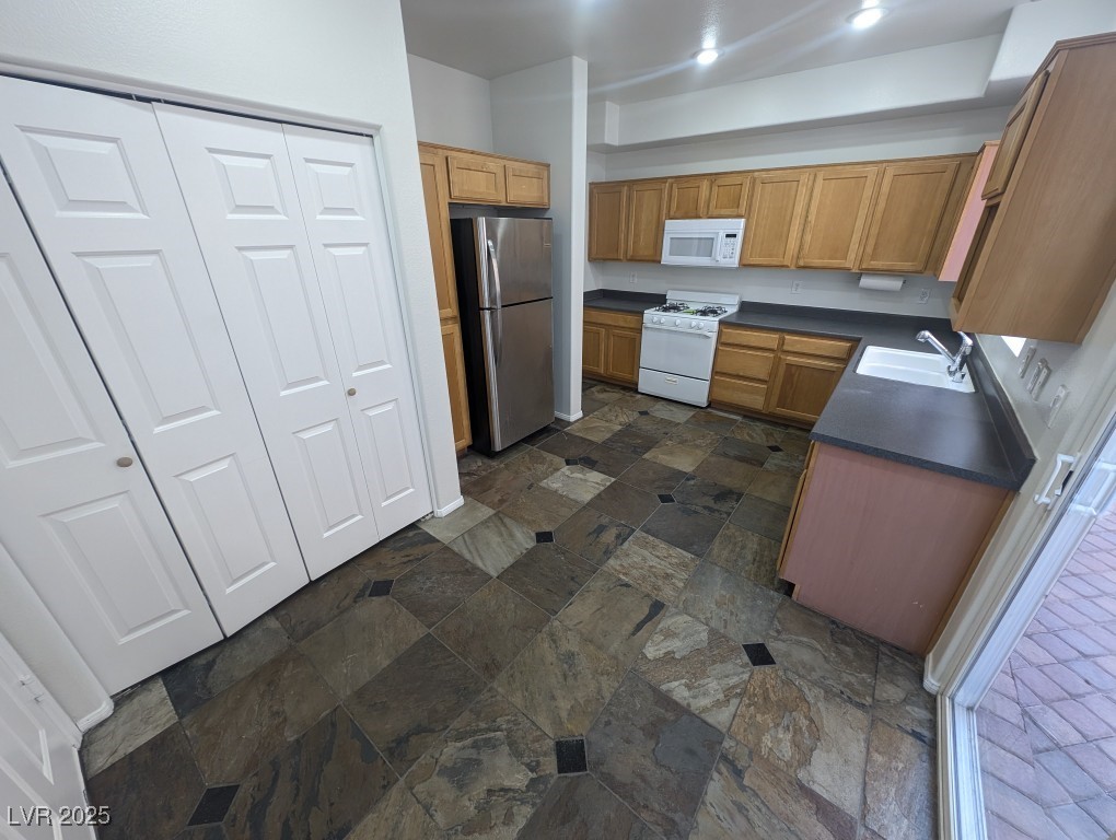 10079 South Riley Street Property Photo 9