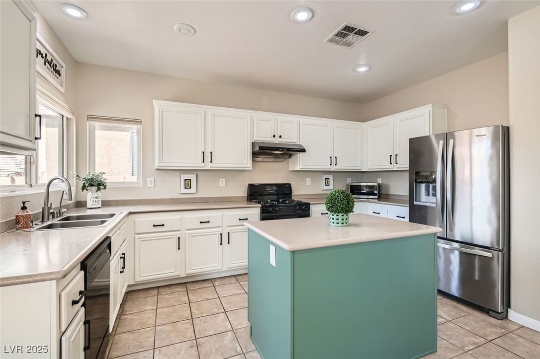 6035 Eganridge Court Property Photo 8