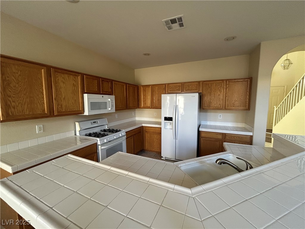 1578 Peaceful Pine Street Property Photo 5