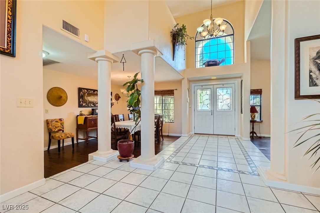 9532 Cliff View Way Property Photo 8