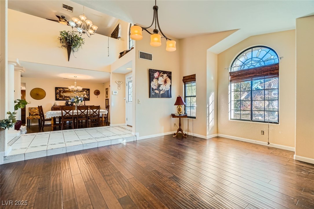 9532 Cliff View Way Property Photo 10