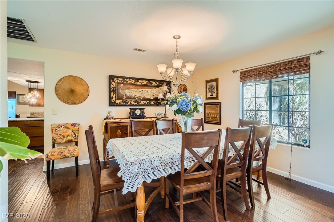 9532 Cliff View Way Property Photo 12