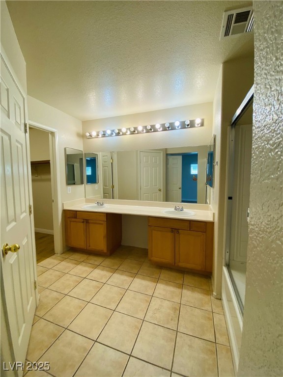3661 Hammock Street Property Photo 16