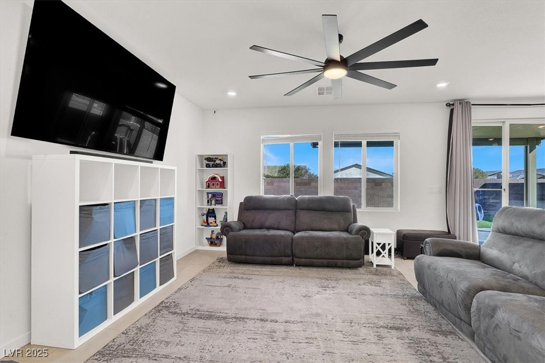 6618 Palm Branch Street Property Photo 6