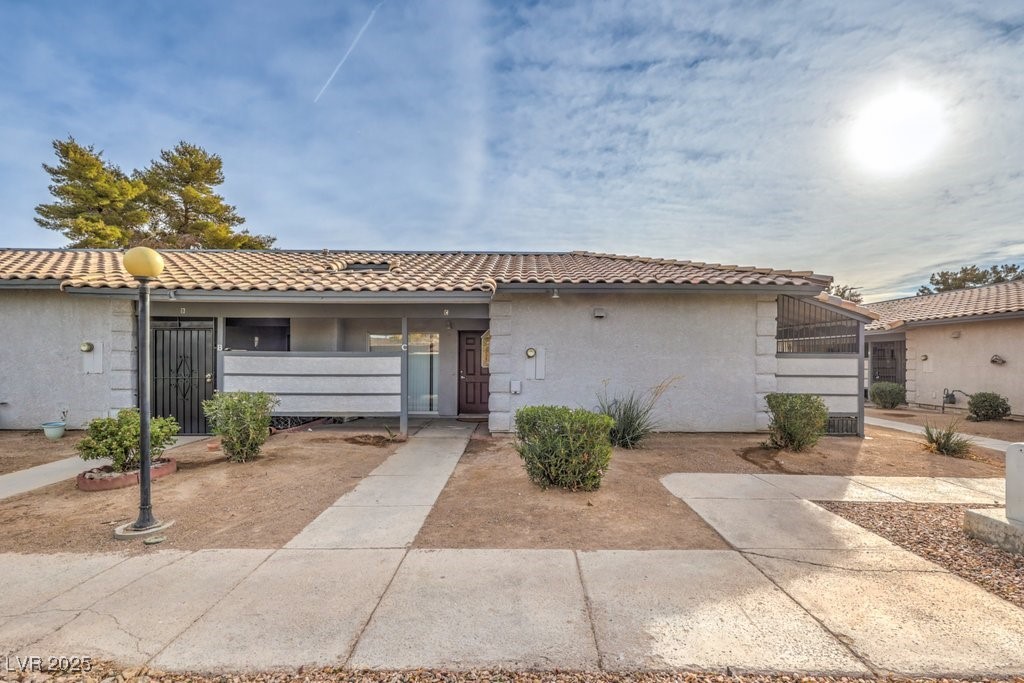 211 North Lamb Boulevard C Property Photo 1